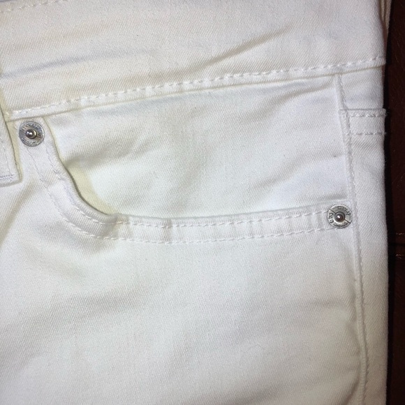 Crown & Ivy skinny jeans white size 12R stretchy waist band with Lycra. NWT - Picture 7 of 8